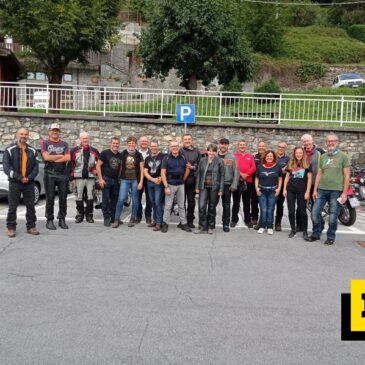 Fuoriraduno. Successo ‘bagnato’ per il “Guzzi Grand Tour”